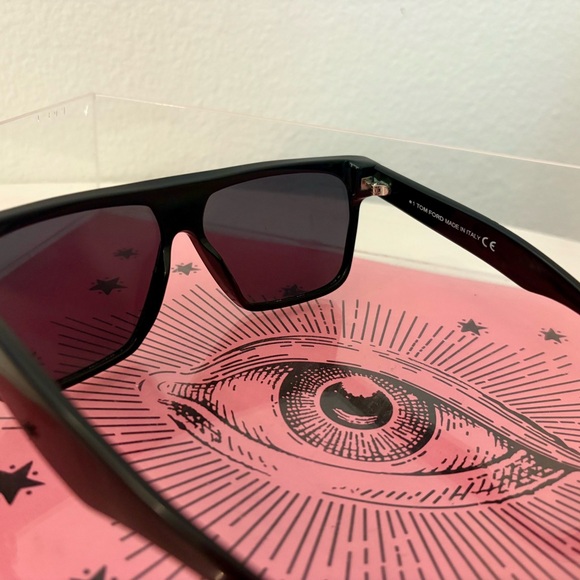 Tom Ford Sunglasses WHYAT - Picture 5 of 5